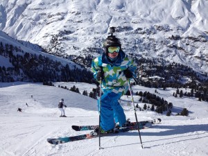 How to make your ski helmet a little more fashionable!