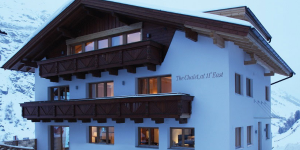 the-chalet-at-11-east